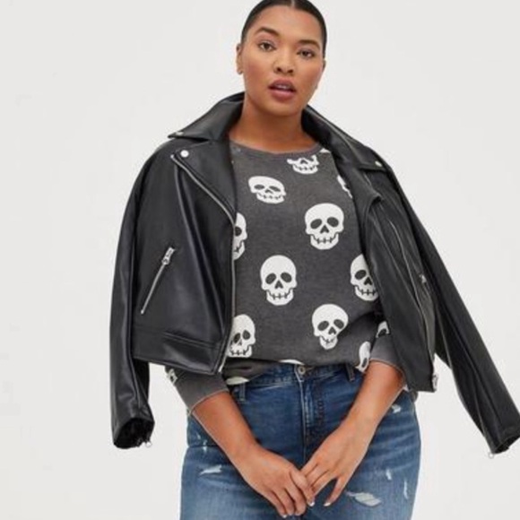 TORRID Classic Fit Cozy Fleece Crew Neck Raglan Tunic Skulls Sweatshirt Size 1 - Picture 7 of 14